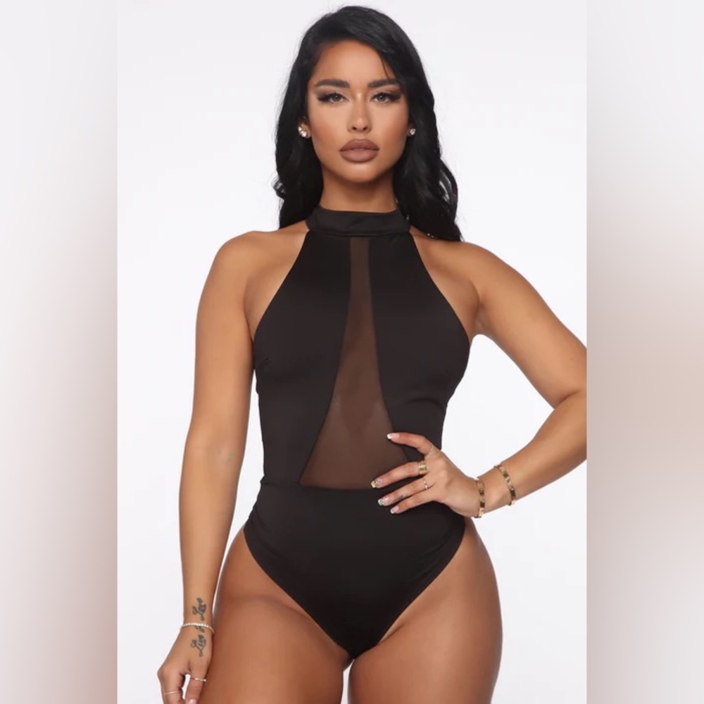 NWT Corner Me Not Bodysuit